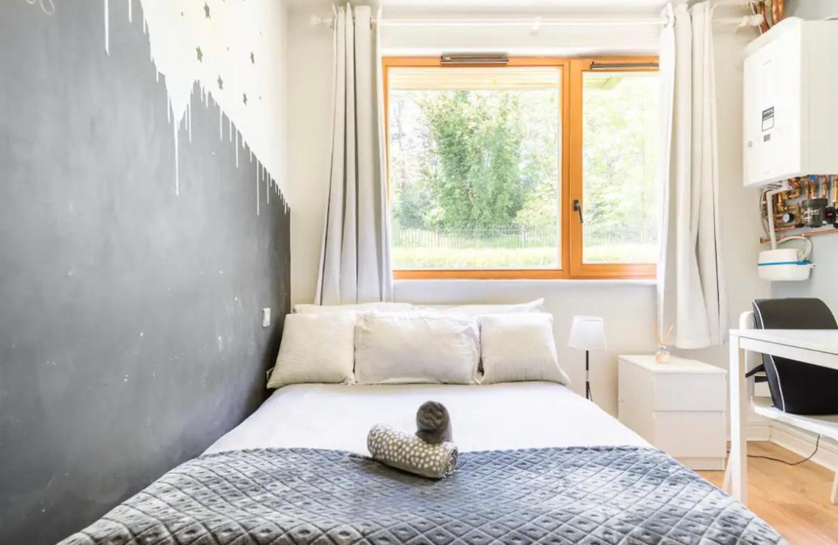 Spacious Room With Relaxing View Dublino Esterno foto